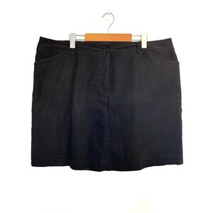 Reitmans Plus 18+ Black Skirt With Built in Shorts